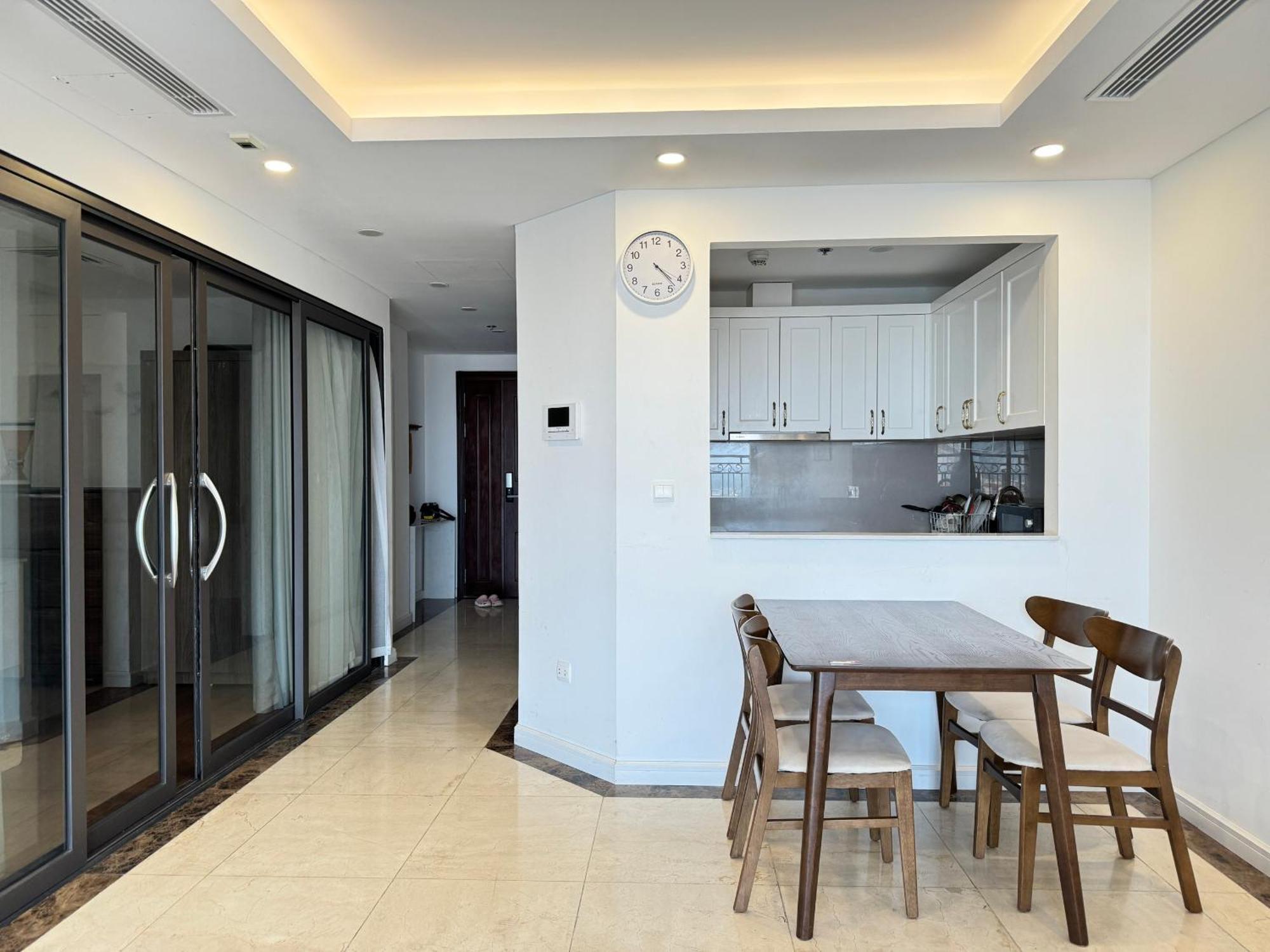 D'Leroi Soleil - Westlake Suite & Apartment Hanoi Room photo